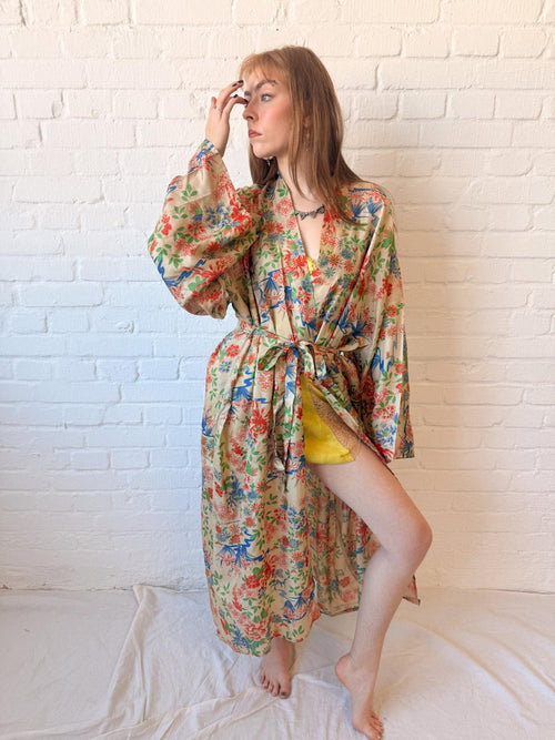 1920s Silk Pongee Kimono Robe – Full-Length Floral Tissue Silk