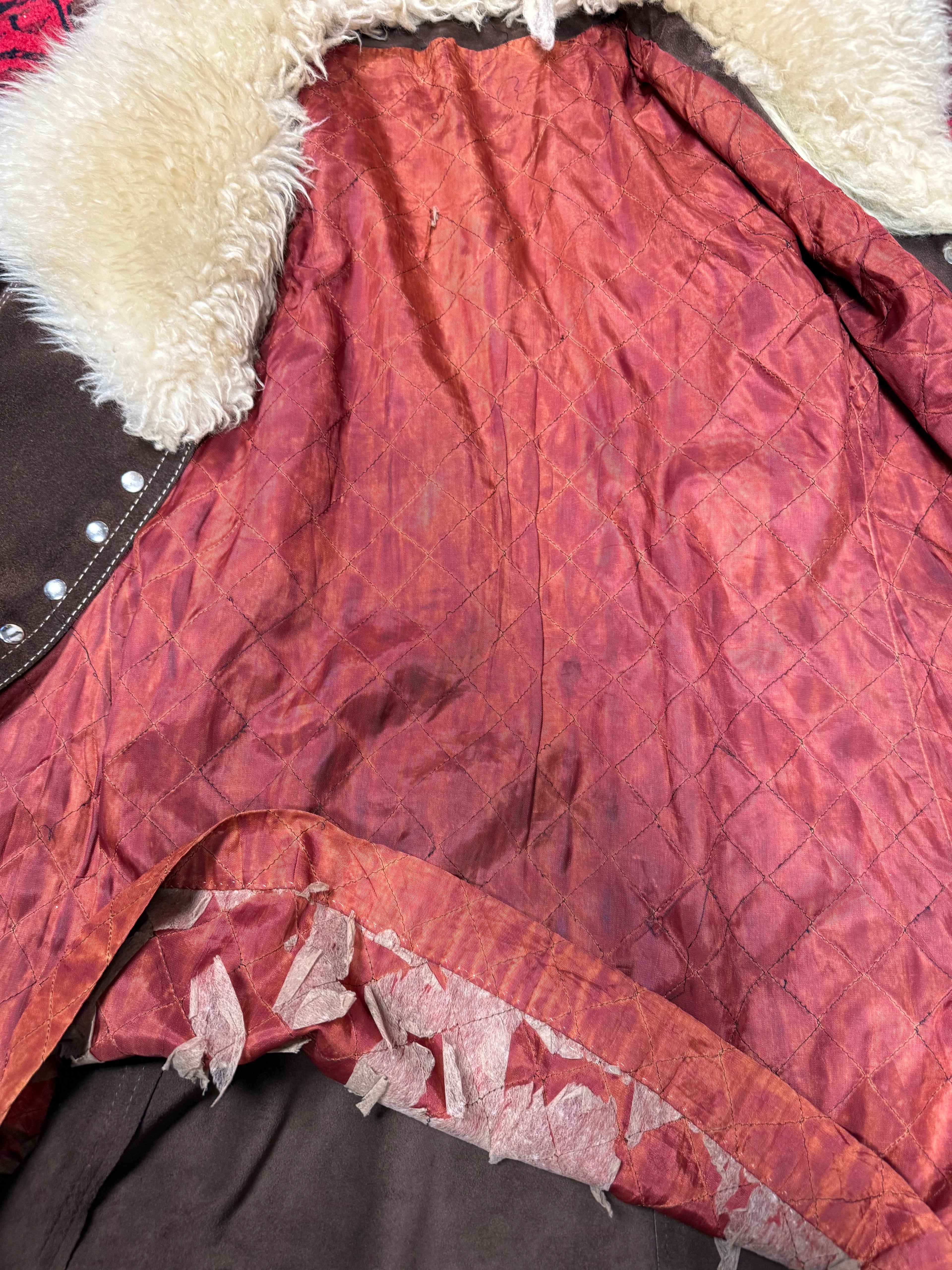 1970s Brown Suede Button-Up Penny Lane Coat with Opulent Sheepskin Collar