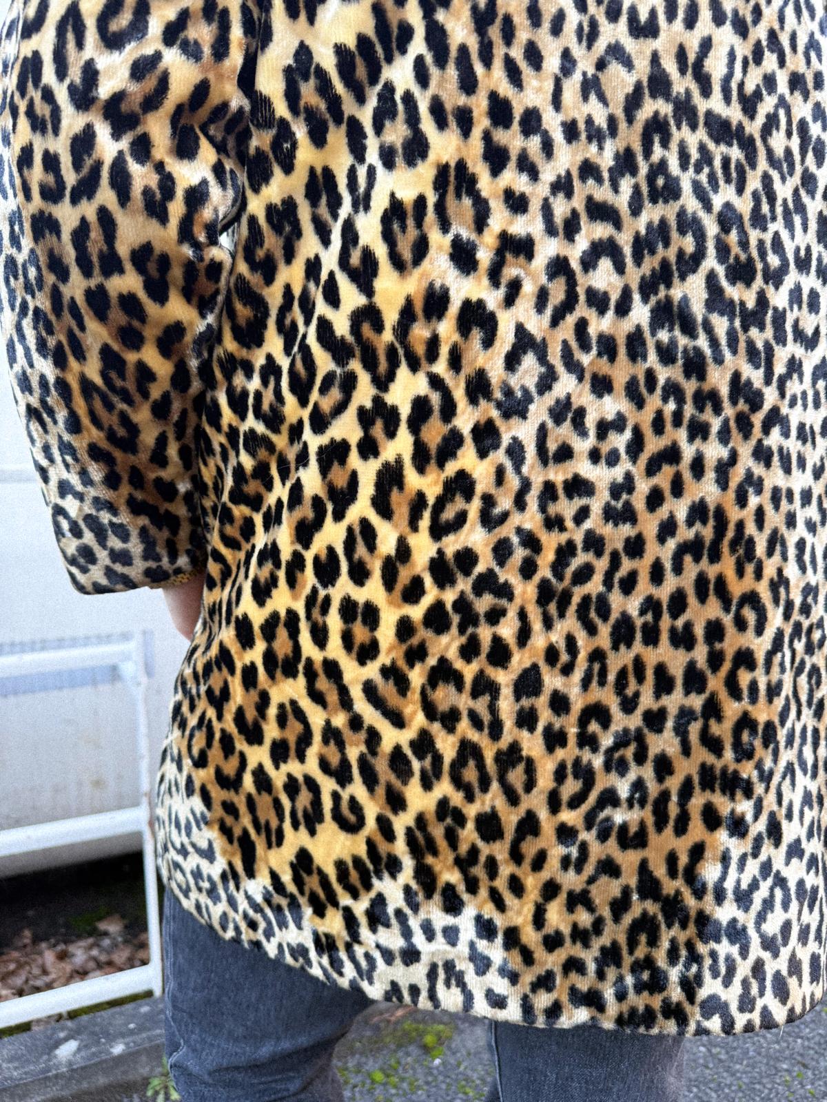 Early 1960s Boxy Leopard Velvet Coat