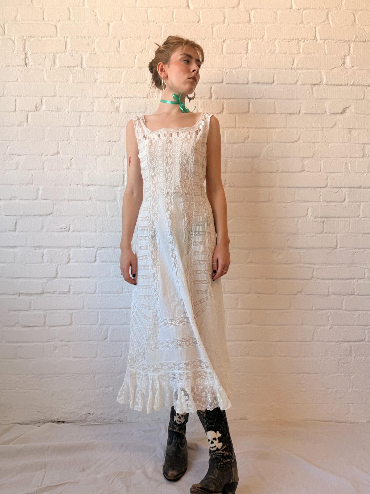 Antique 1910s Edwardian Lace Lingerie Dress – White Cotton & Lace Wedding Dress