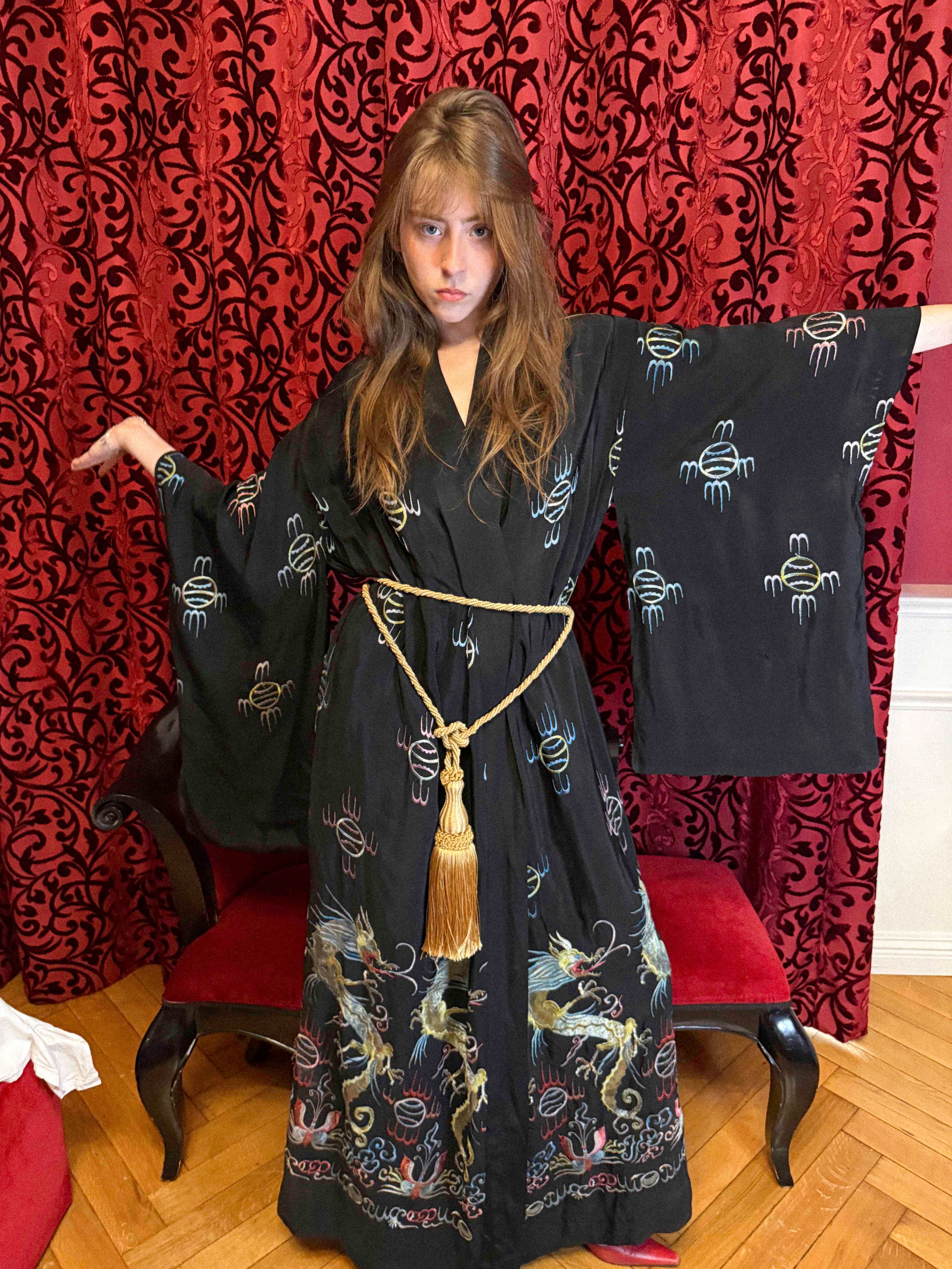 Antique 1920s Embroidered Silk Duster/ Kimono – Egyptian Revival