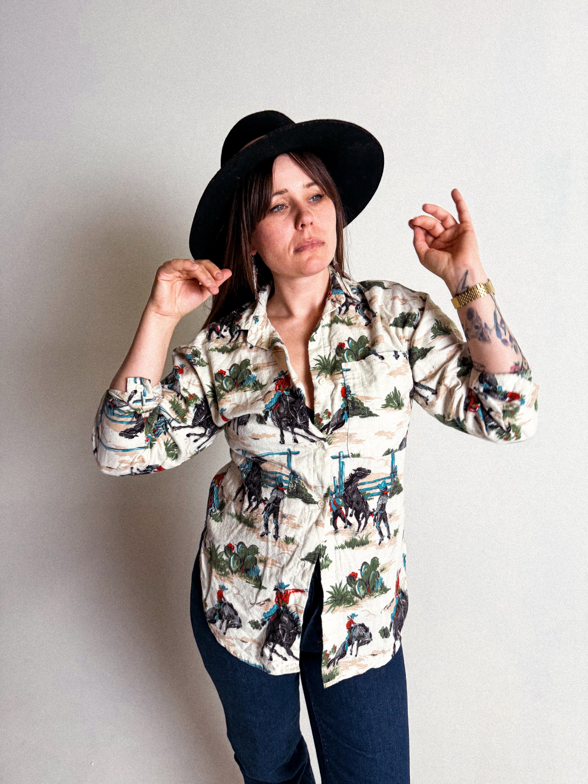 1960s Button-Through Flannel Novelty Shirt with Cowboy Print