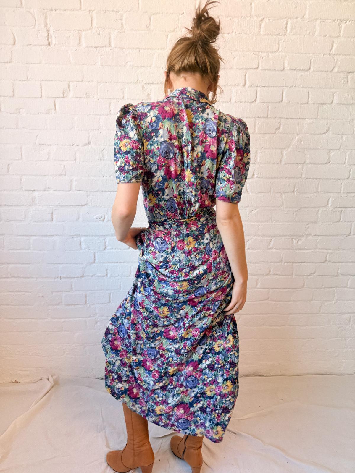 Rare 1940s Cotton Floral Maxi House / Tea Dress with Bakelite Buttons