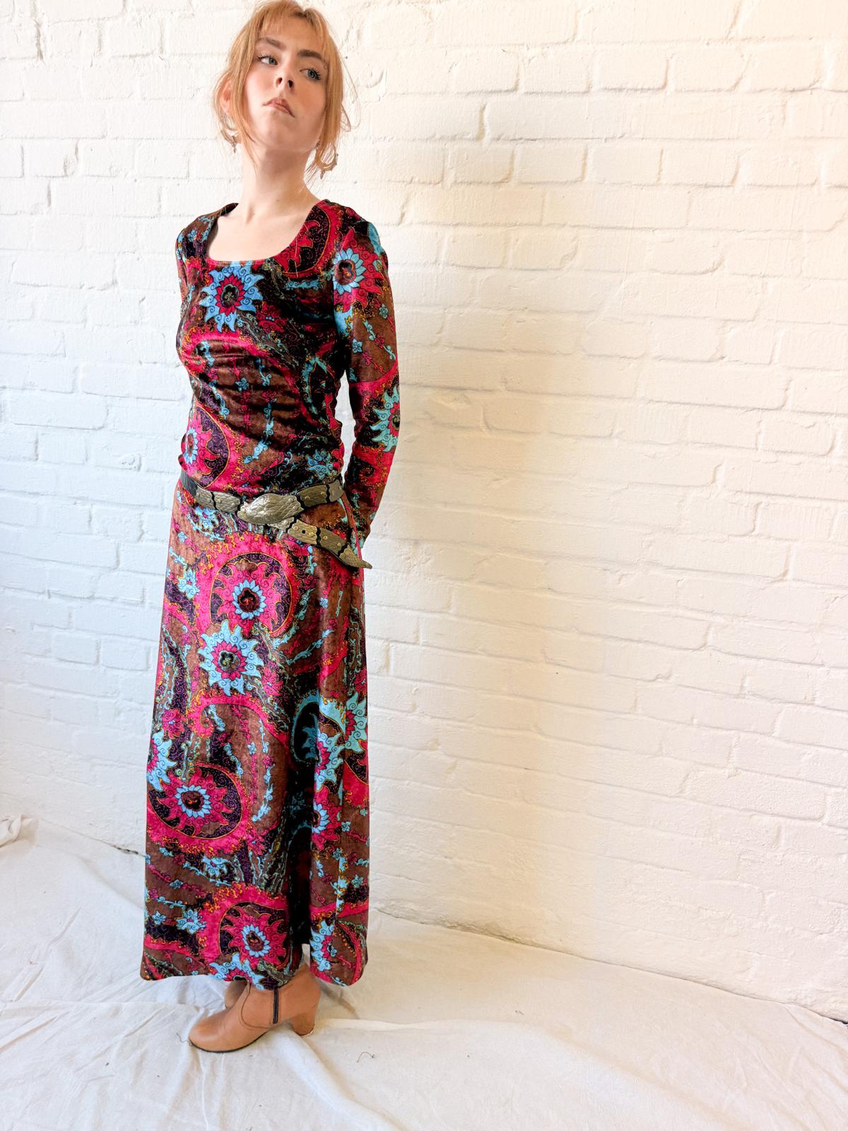 1970s Psychedelic Crushed Velvet Maxi Dress – Pink, Turquoise & Brown