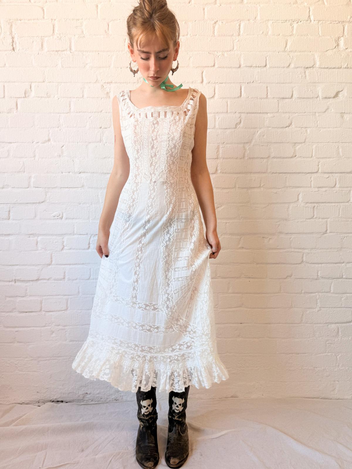 Antique 1910s Edwardian Lace Lingerie Dress – White Cotton & Lace Wedding Dress