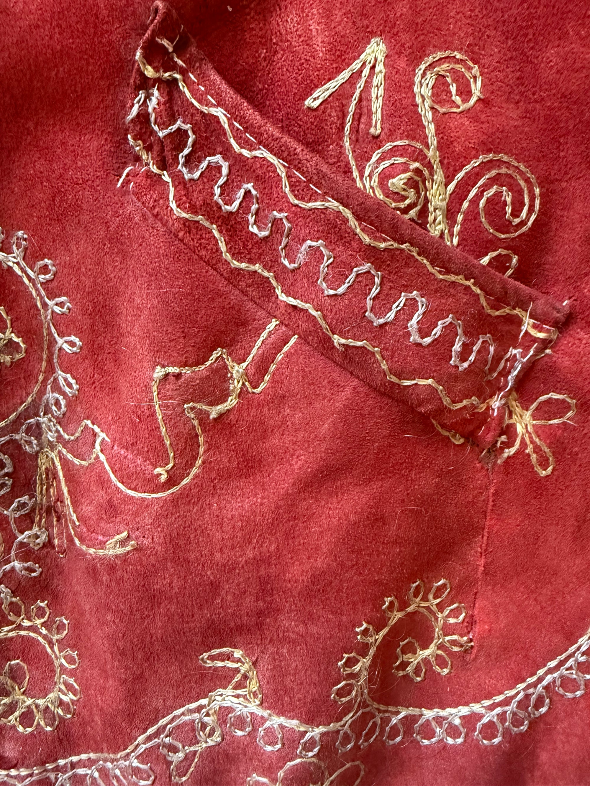 Seltener Penny Lane Mantel aus afghanischem Wildleder und Lammfell aus den 1960er Jahren – Tomatenrot mit cremefarbenen Besätzen