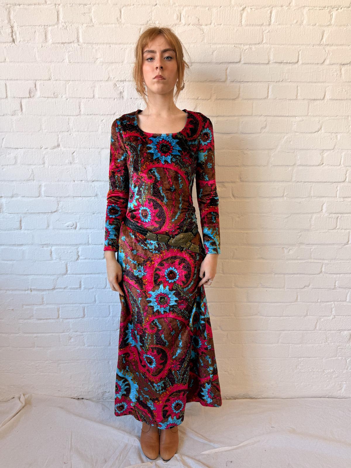 1970s Psychedelic Crushed Velvet Maxi Dress – Pink, Turquoise & Brown