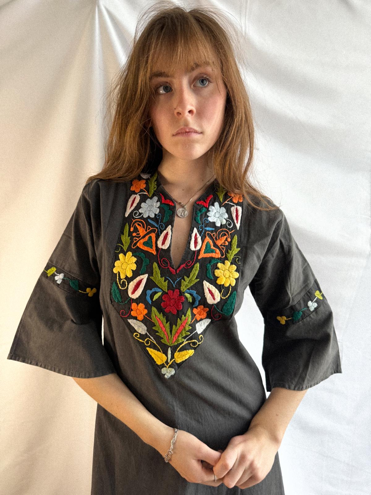 1970s Embroidered Indian Caftan