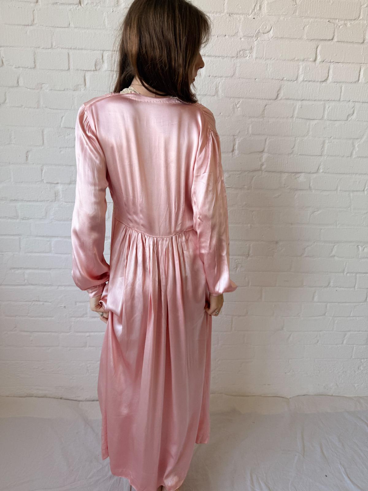 1930s Sik Satin and Lace Nightgown