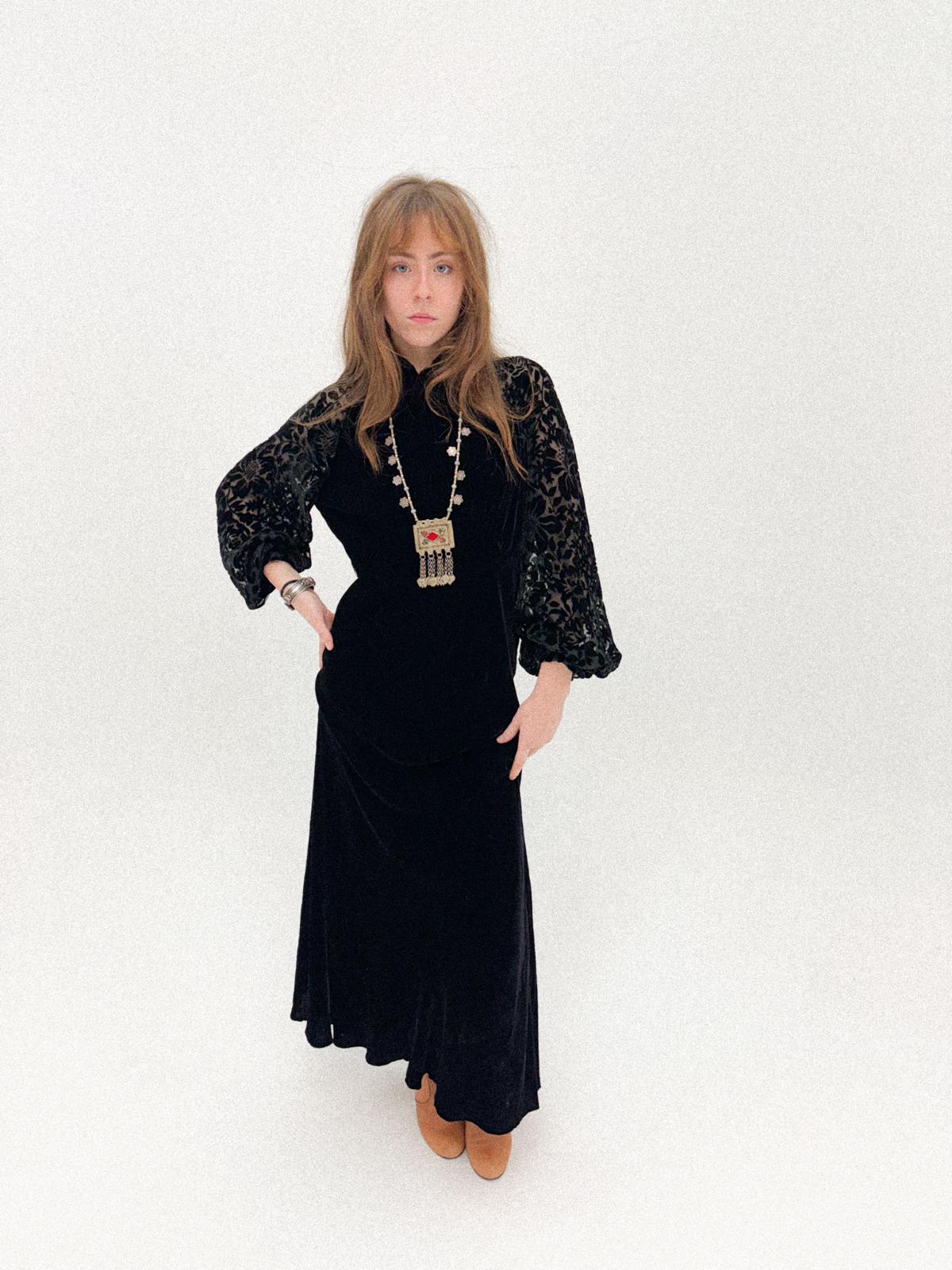1930s Black Silk Velvet Bias-Cut Gown with Devoré Poet Sleeves