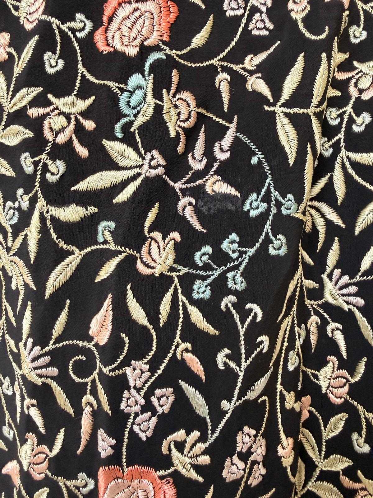 1920s Embroidered Peacock Hostess Kimono-Style Robe
