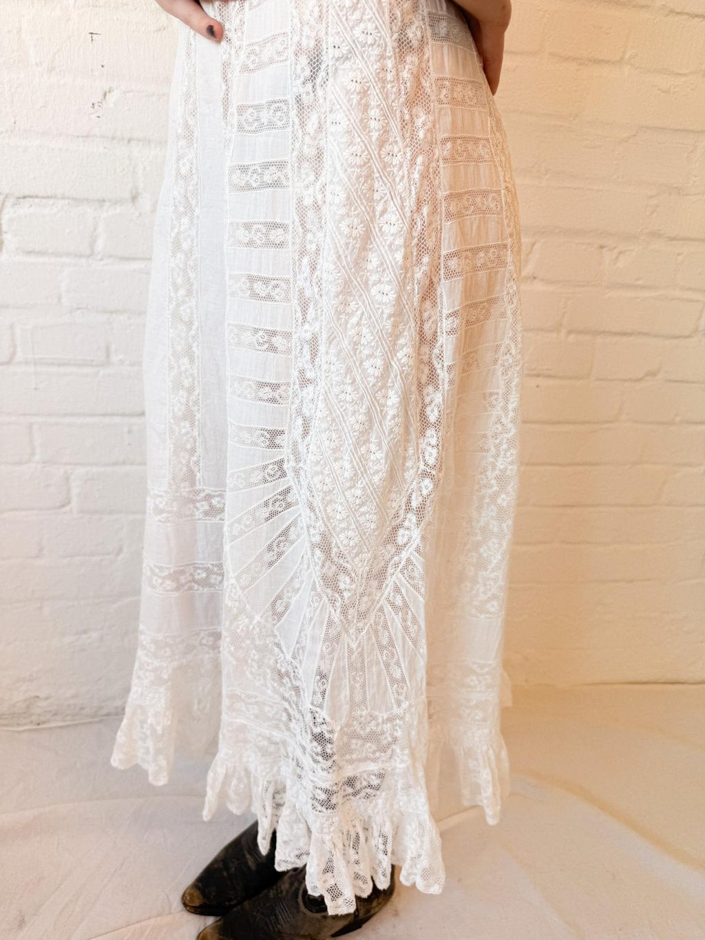 Antique 1910s Edwardian Lace Lingerie Dress – White Cotton & Lace Wedding Dress