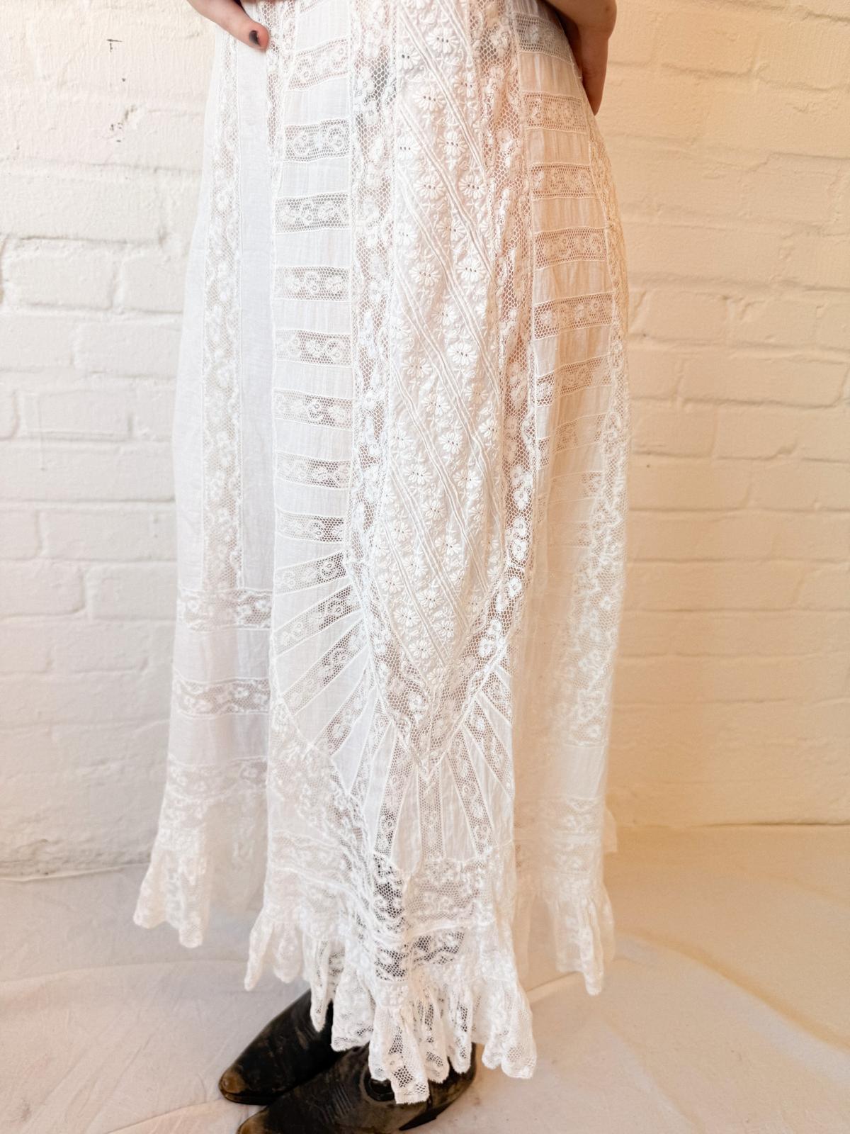Antique 1910s Edwardian Lace Lingerie Dress – White Cotton & Lace Wedding Dress