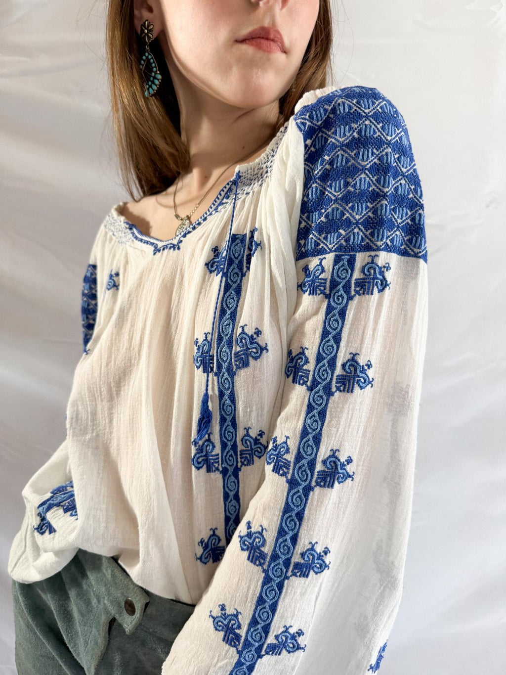 1940s Eastern European Embroidered Blouse – Hand Embroidered Blue Folk Blouse on Cotton Gauze