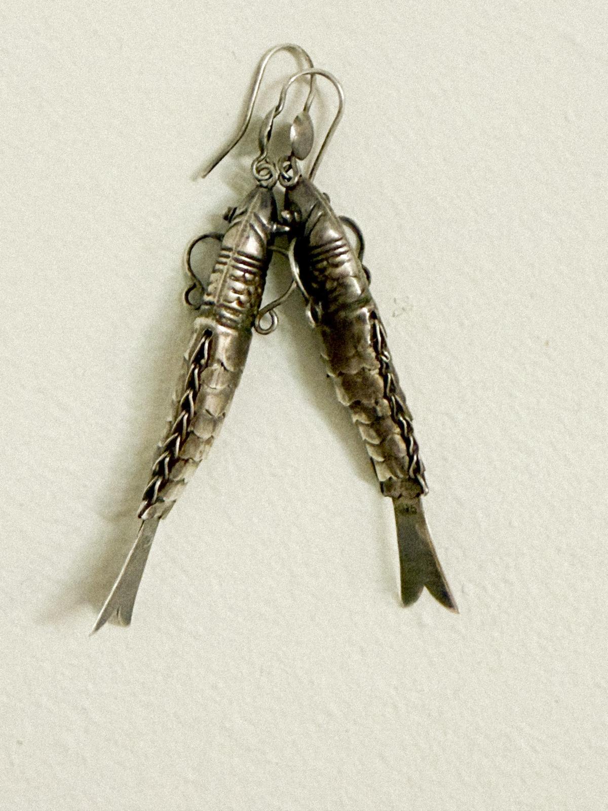 Vintage Sterling Silver Articulated Fish earrings