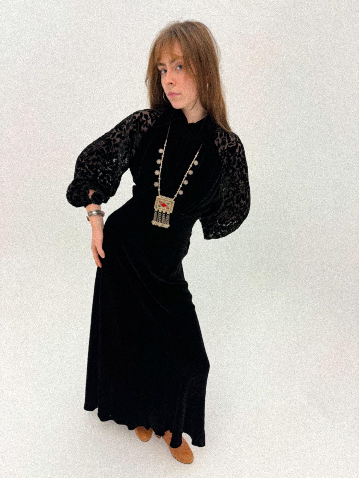 1930s Black Silk Velvet Bias-Cut Gown with Devoré Poet Sleeves