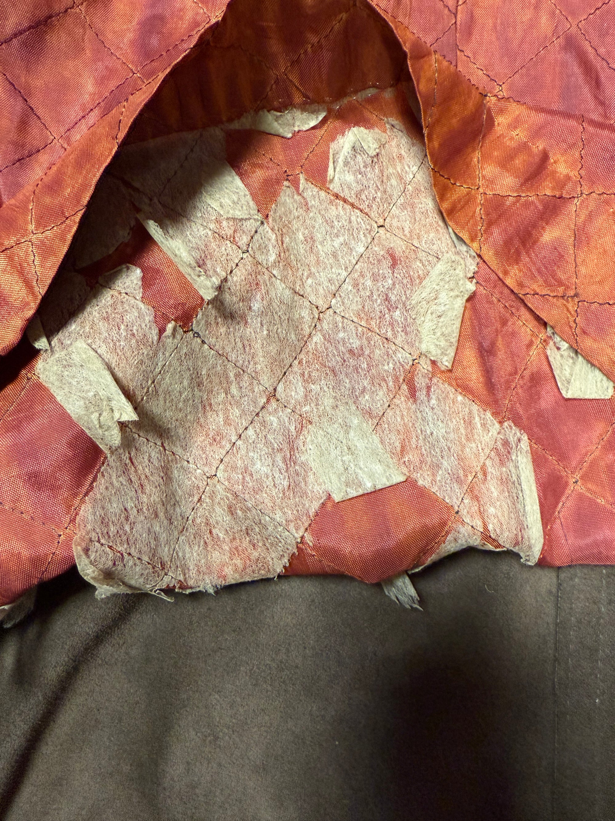 Brauner Wildleder-Penny-Lane-Mantel aus den 1970er-Jahren mit Knopfleiste und opulentem Schaffellkragen