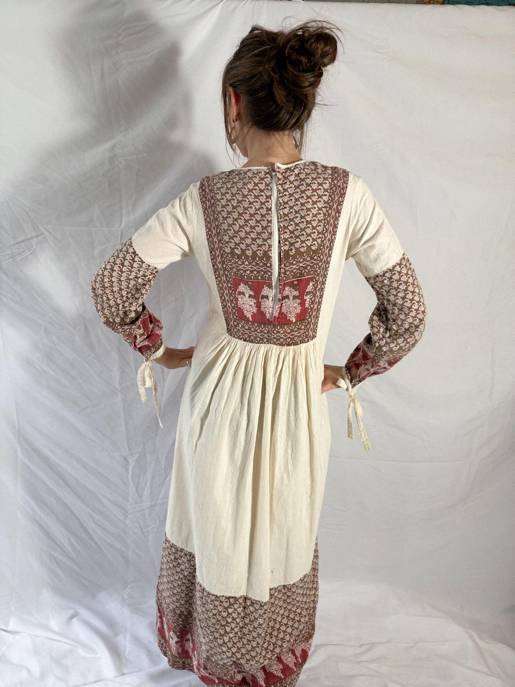 1970s Thick Cotton Blockprint Panel Dress in Cream