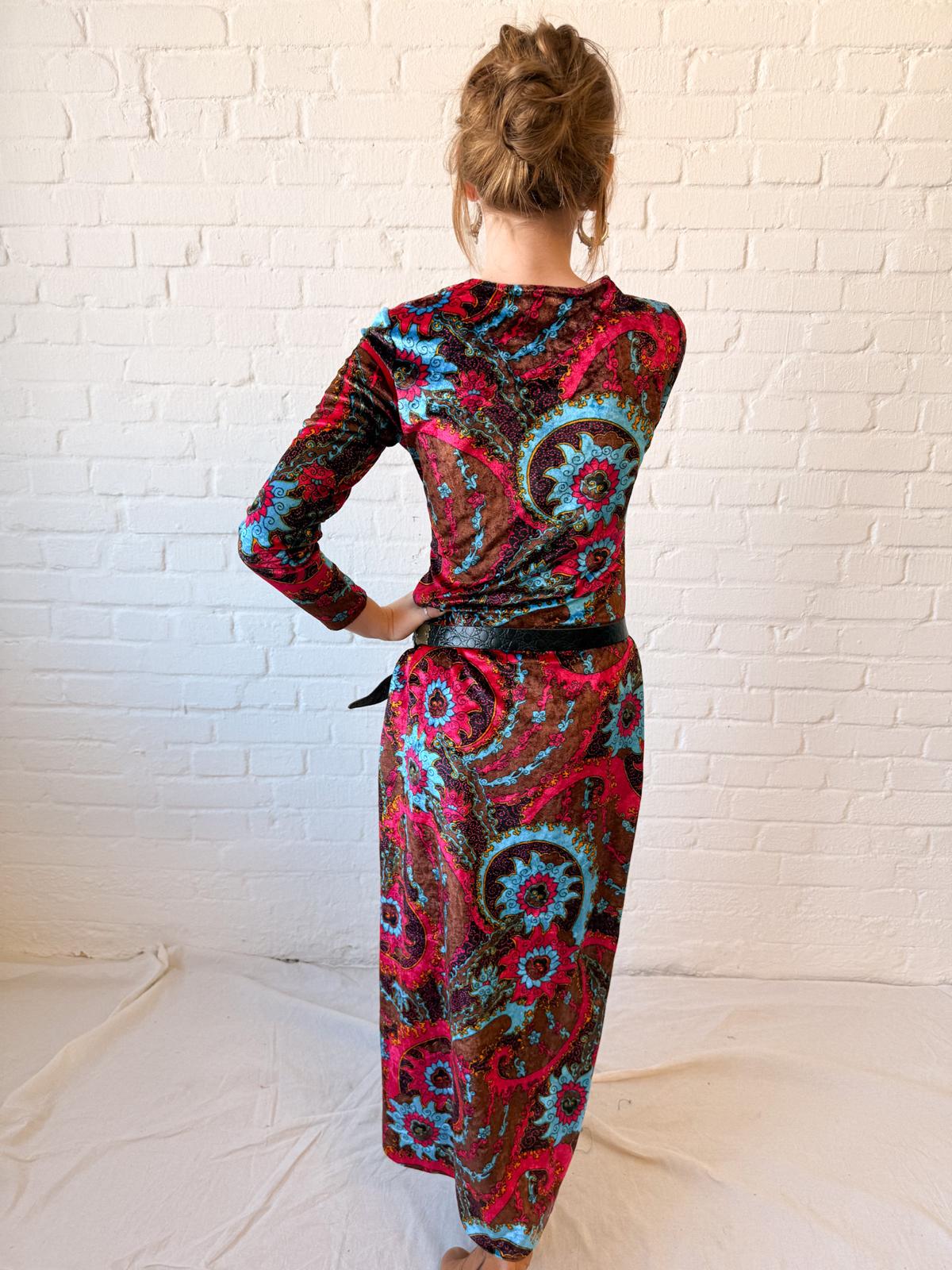 1970s Psychedelic Crushed Velvet Maxi Dress – Pink, Turquoise & Brown