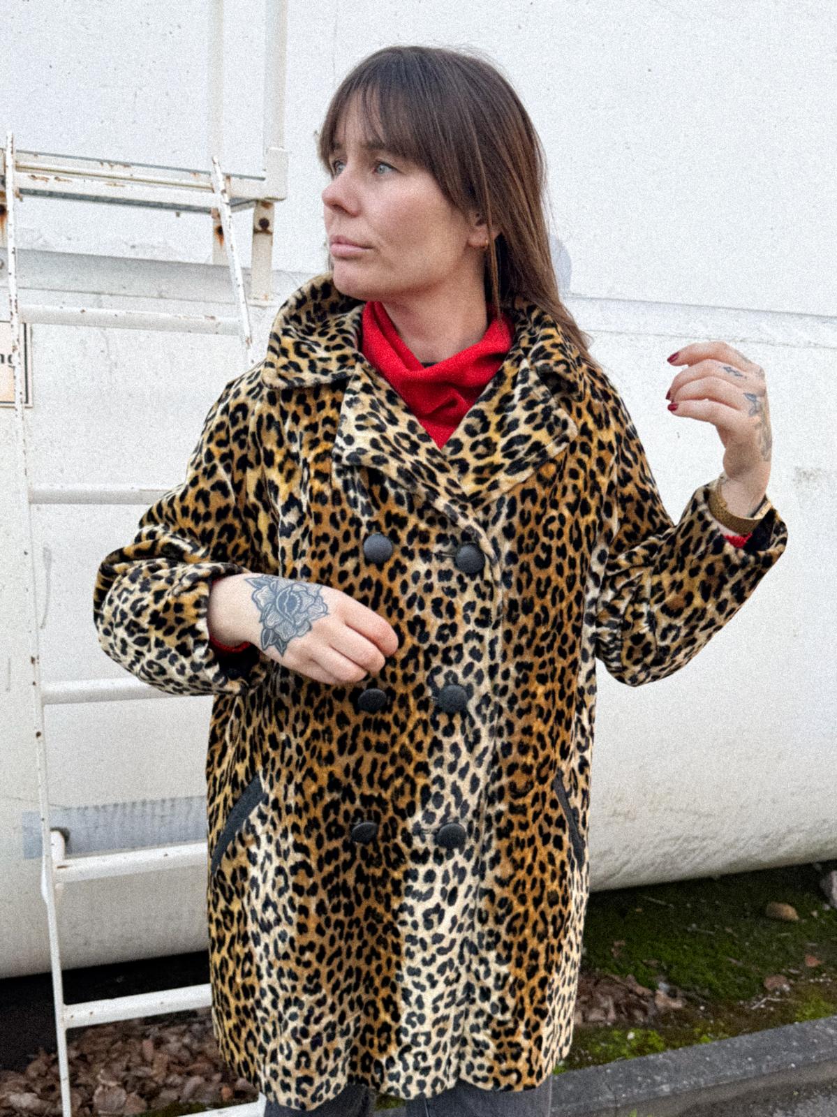 Early 1960s Boxy Leopard Velvet Coat