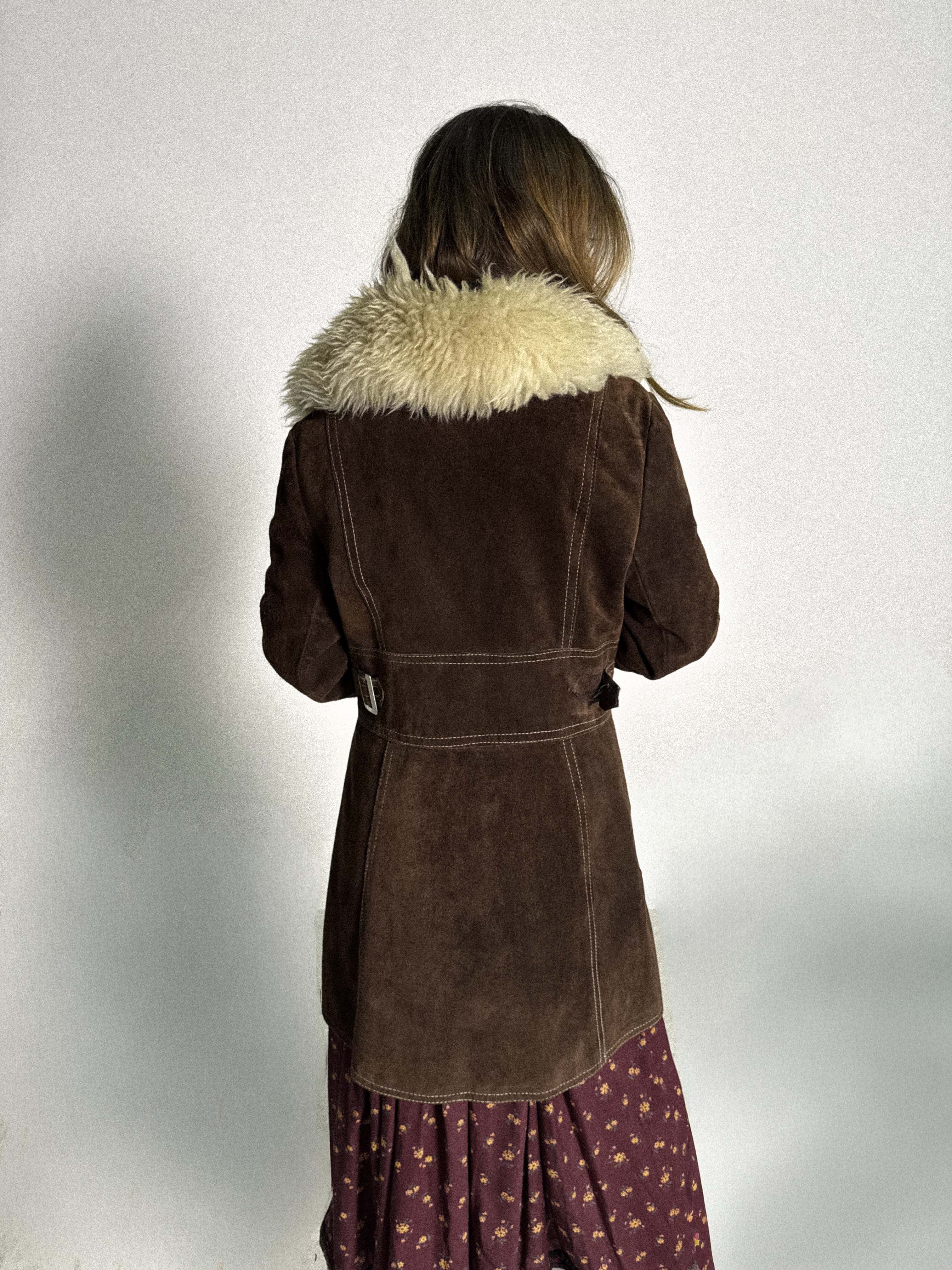 1970s Brown Suede Button-Up Penny Lane Coat with Opulent Sheepskin Collar