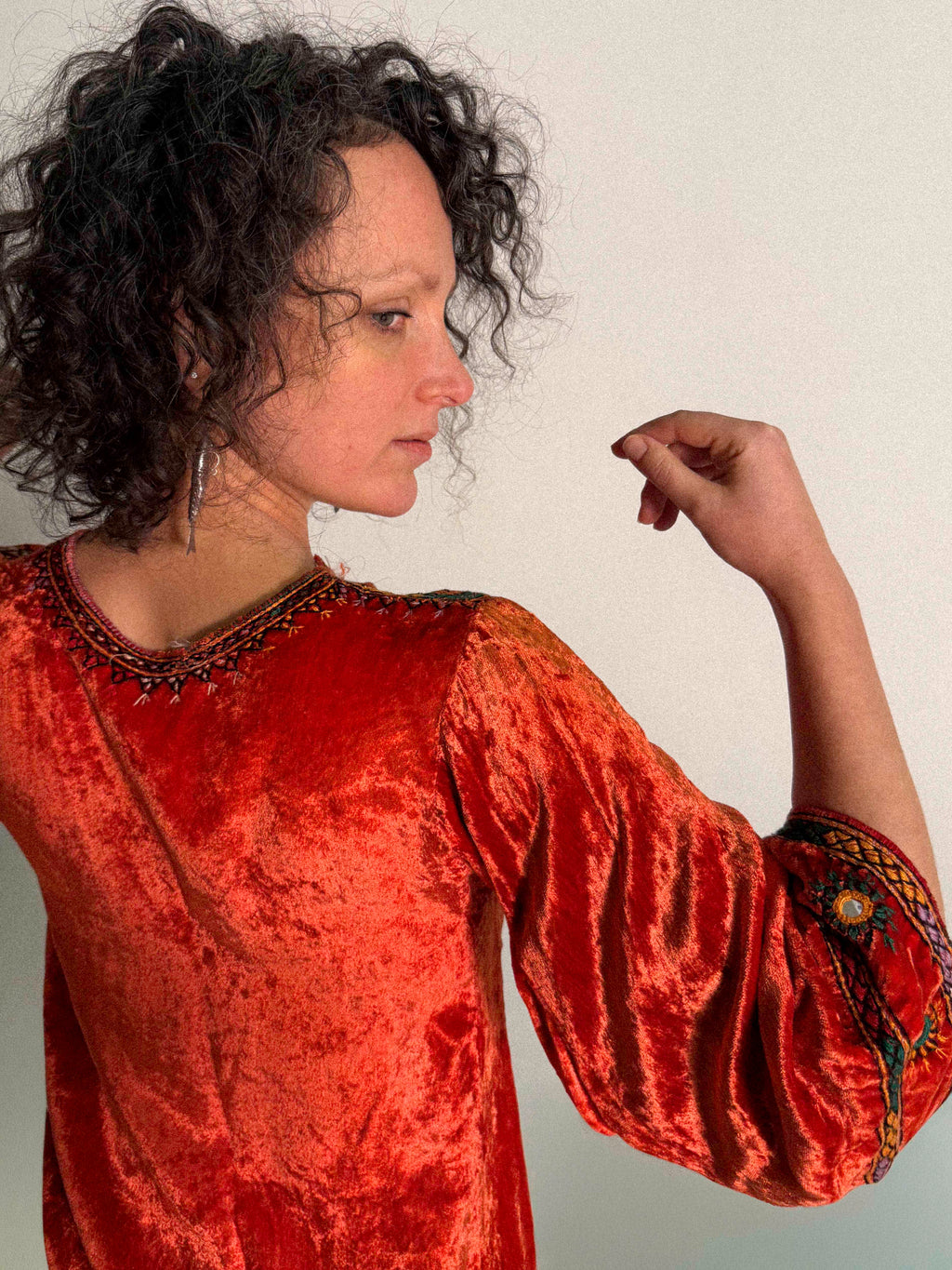 Samt-Tunika-Top aus der afghanischen Baluchi-Kultur der 1960er-70er Jahre