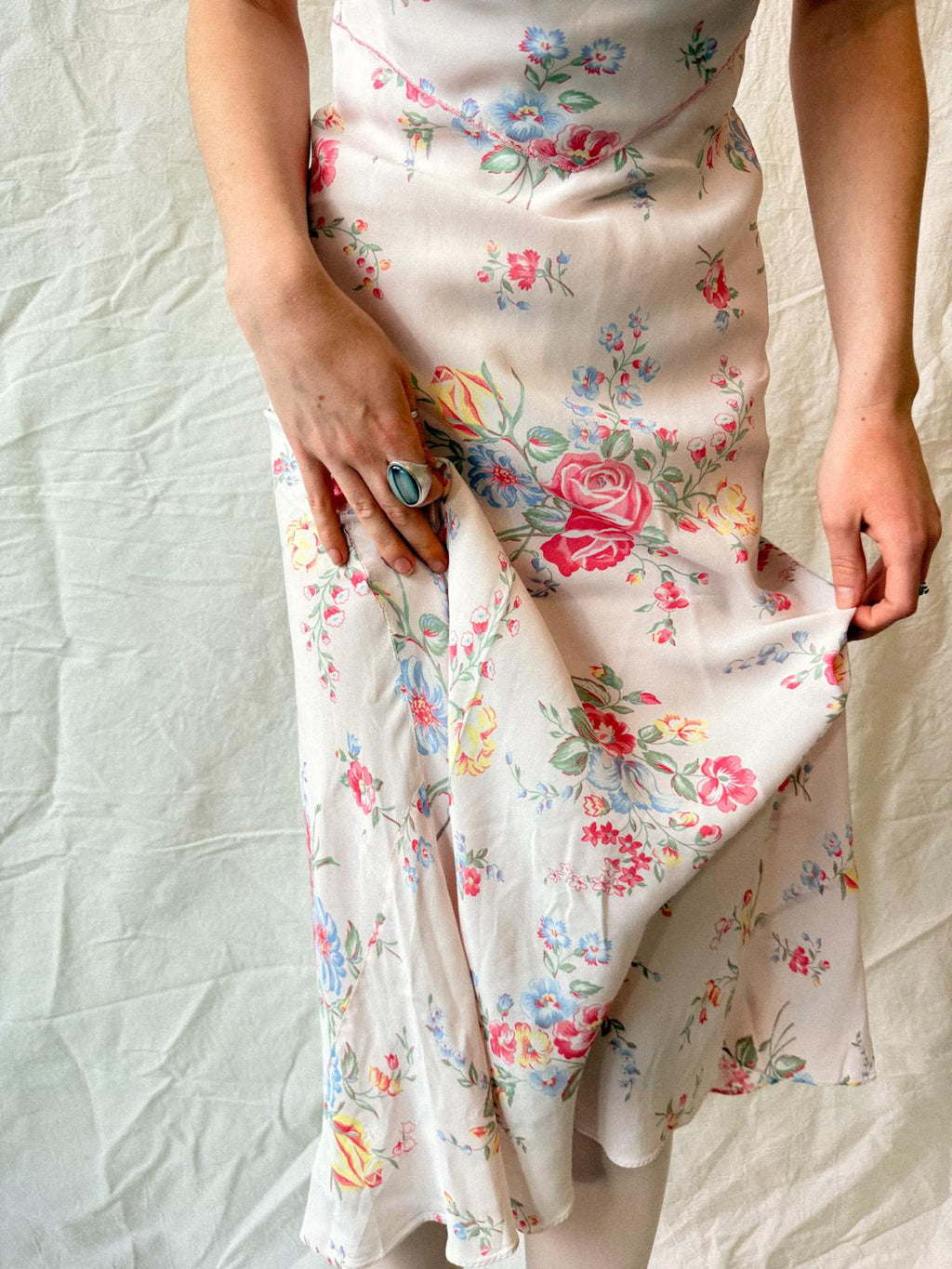 Blumenkleid aus Viskose, 1930er-Jahre