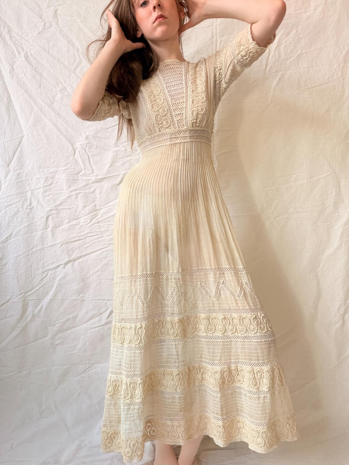 Edwardian Soutache & Lace Gauze Dress | Antique Cream Cotton Dress | Edwardian Lawn Dress | c. 1905–1915
