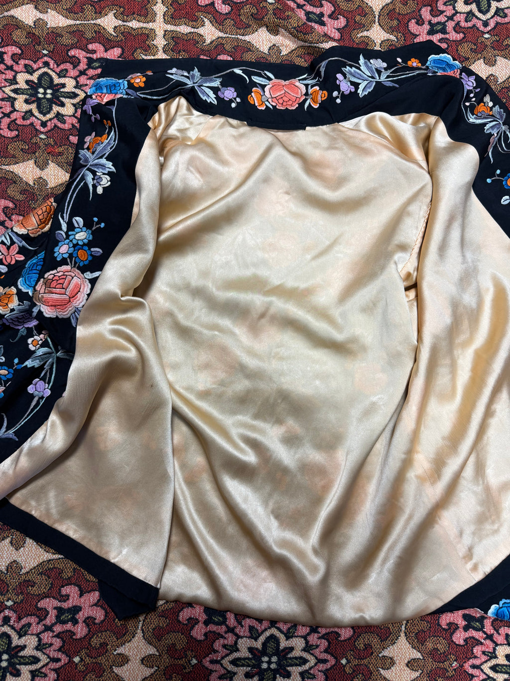 1920s Embroidered Silk Satin Jacket