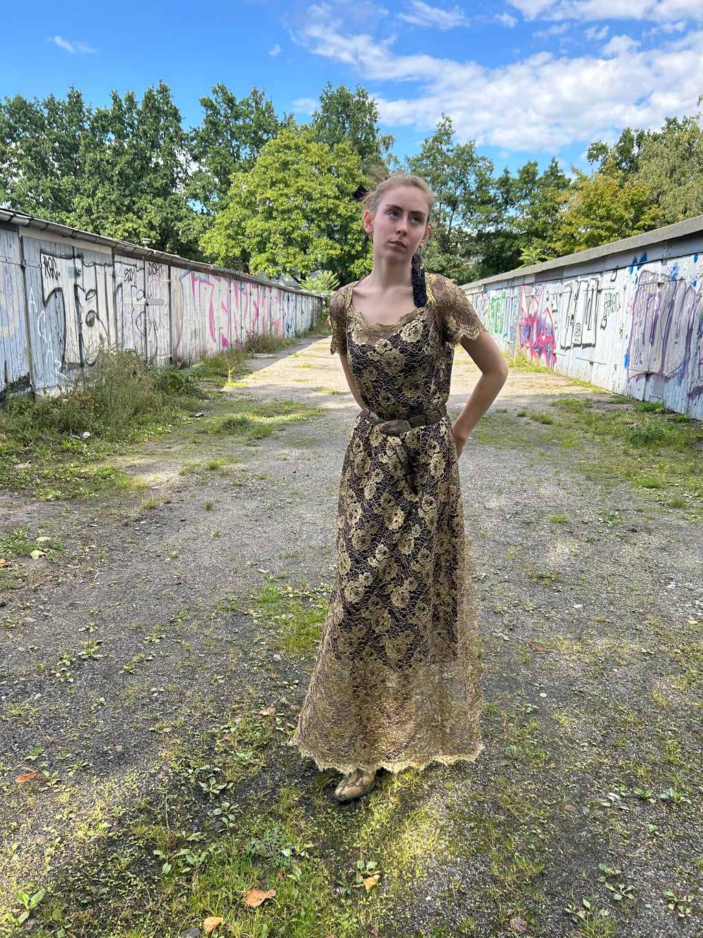 1930s Gold Lamé Lace Overdress