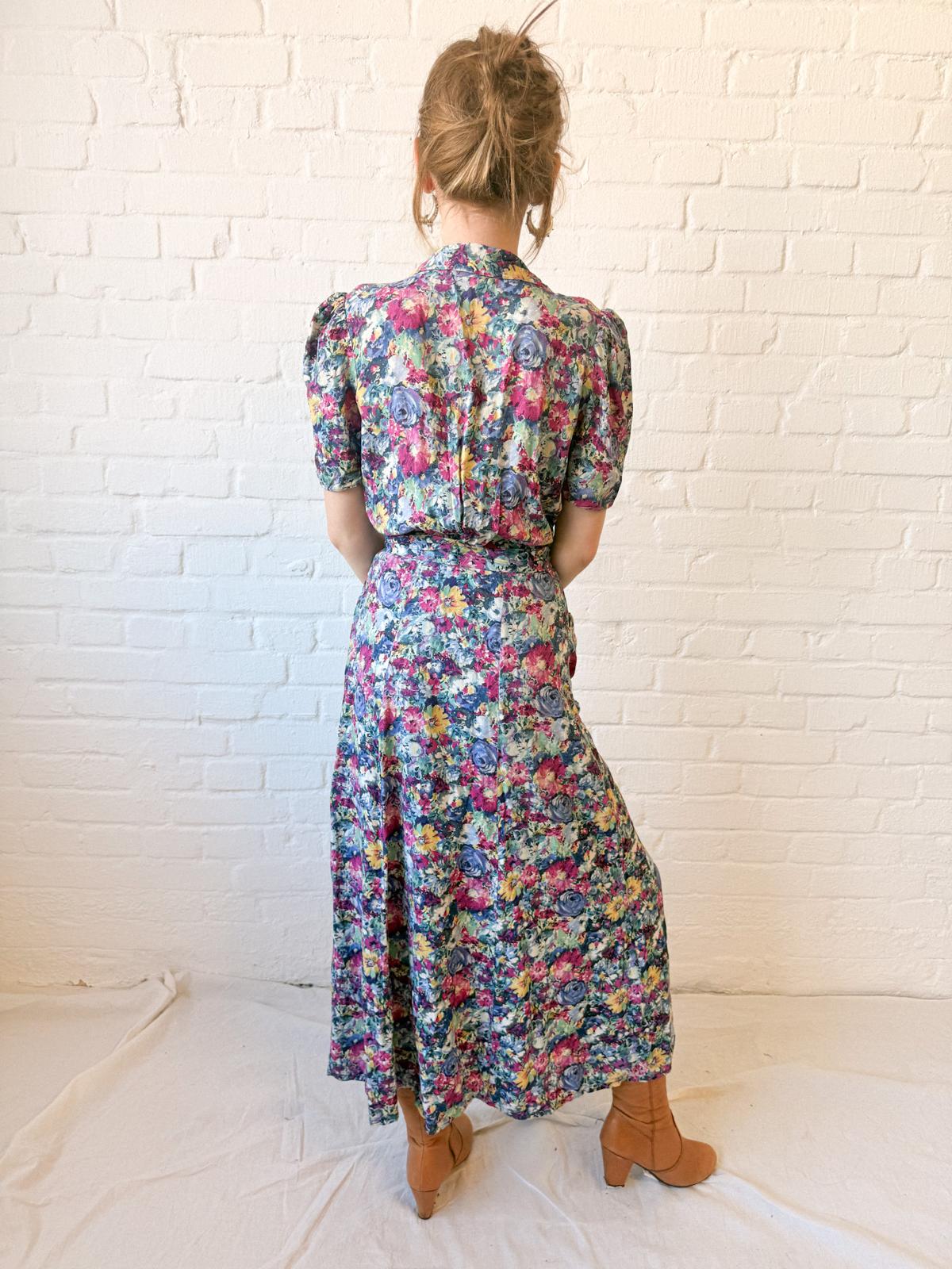 Rare 1940s Cotton Floral Maxi House / Tea Dress with Bakelite Buttons