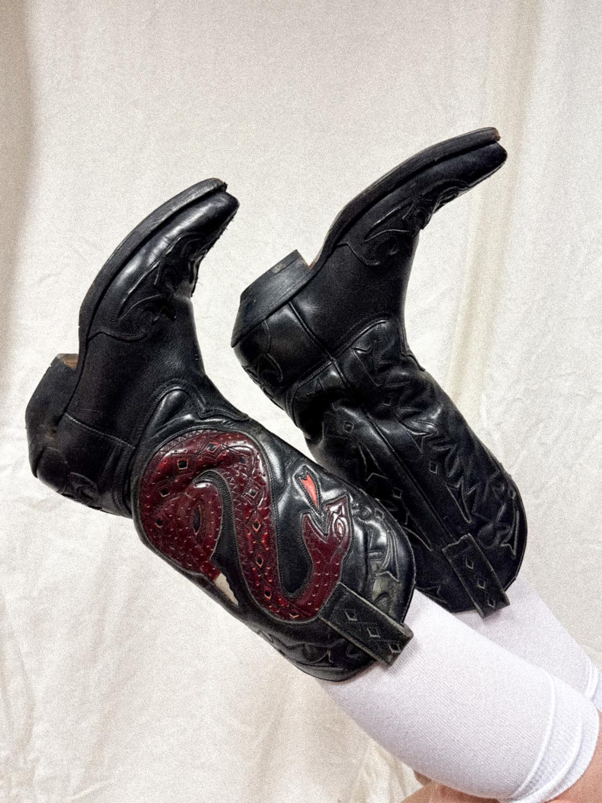 Vintage Rattle-snake Inlay Cowboy Boots (39)