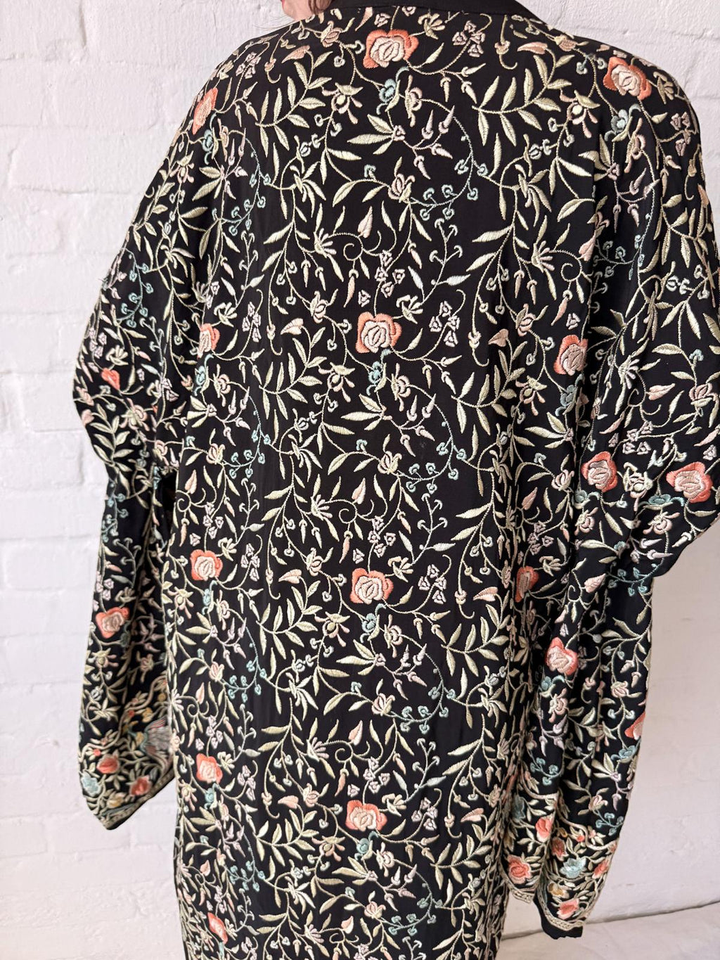 1920s Embroidered Peacock Hostess Kimono-Style Robe