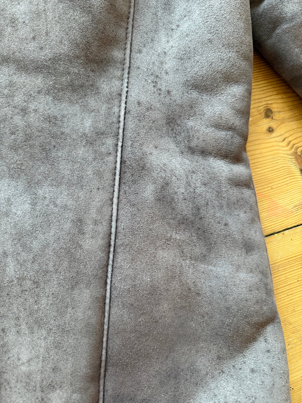 1970s Hooded Shearling Coat in Soft Chestnut / Mushroom Brown – Plush, Cuddly &amp; Exceptionally Warm