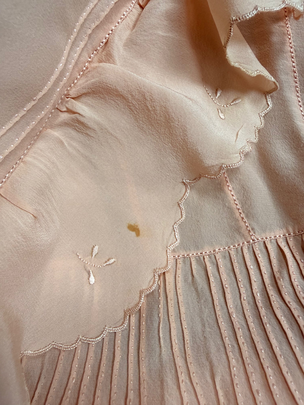 1930s Italian Blush Silk Embroidered Wrap Nightgown