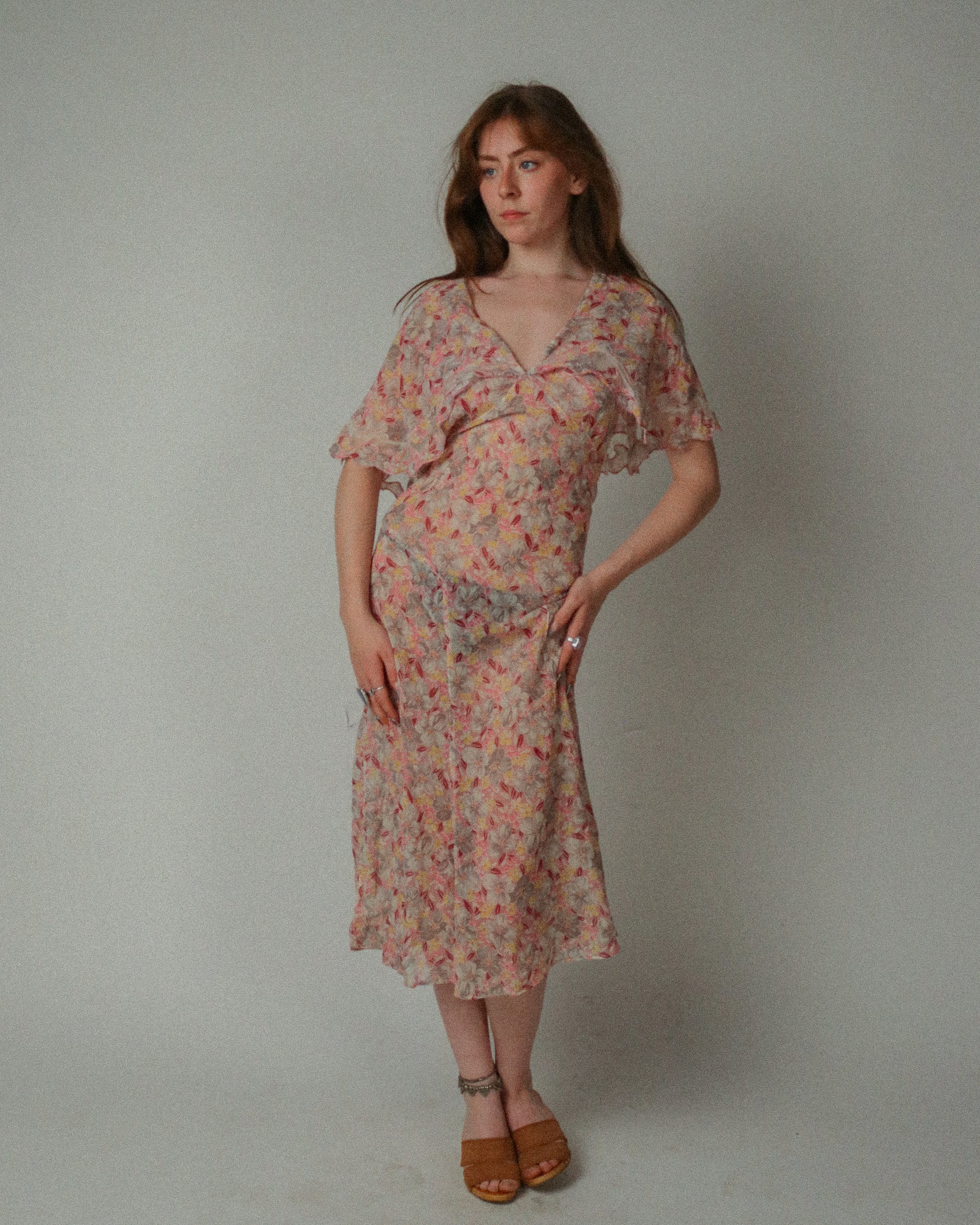 1930s Ditsy print Flutter Capelet Day Dress