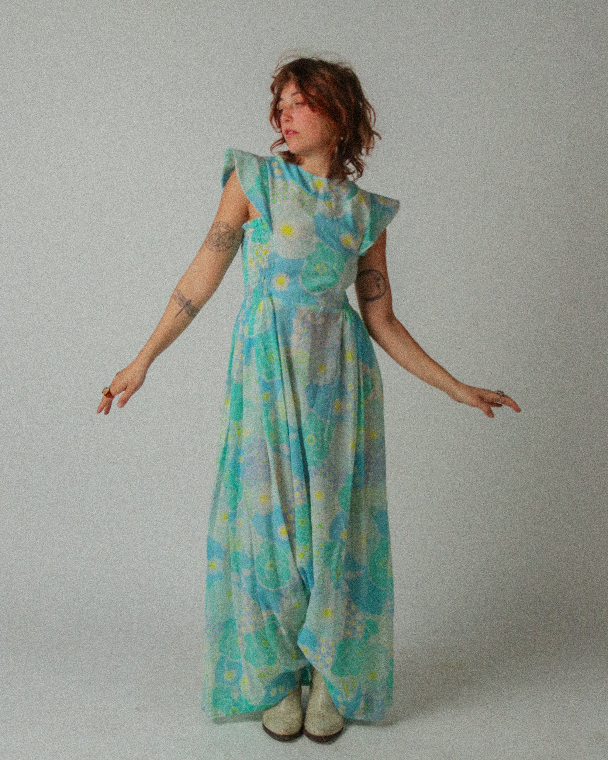 1970s Psychedelic Daisy Paisley Maxidress