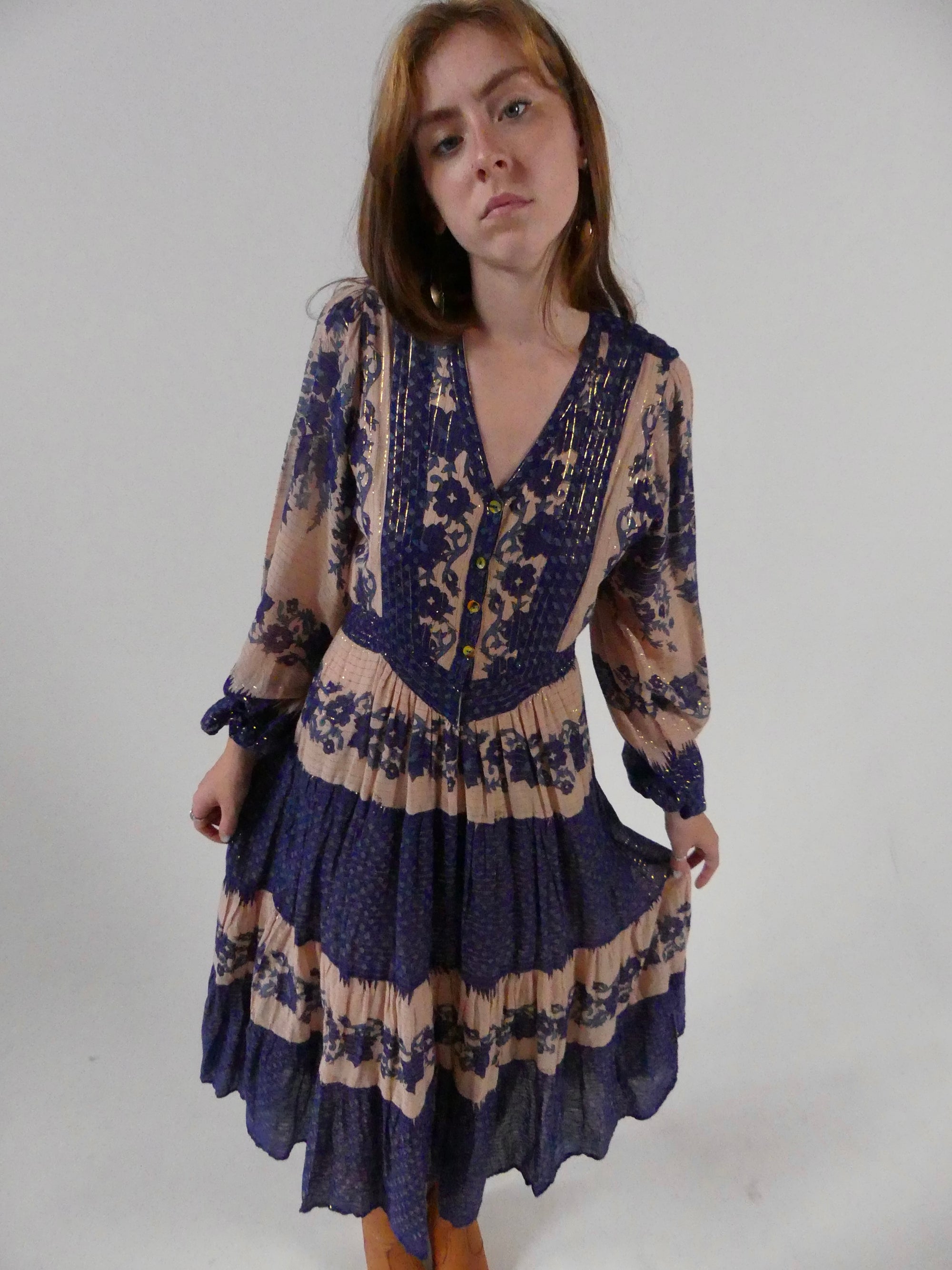 1970s Delft-Blue  and Gold Lurex Interlinks London Cotton Gauze Midi-Dress