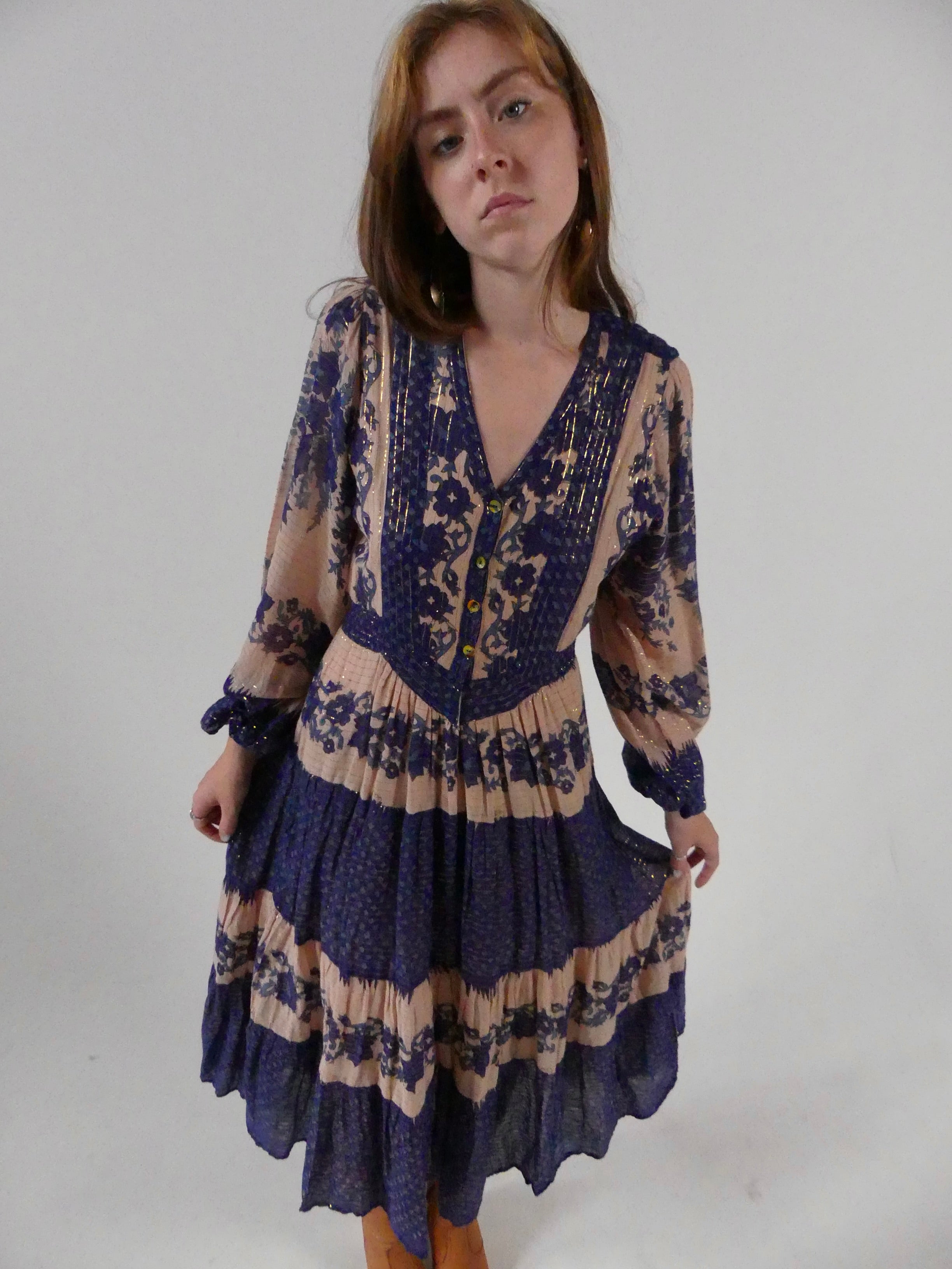 1970s Delft-Blue  and Gold Lurex Interlinks London Cotton Gauze Midi-Dress