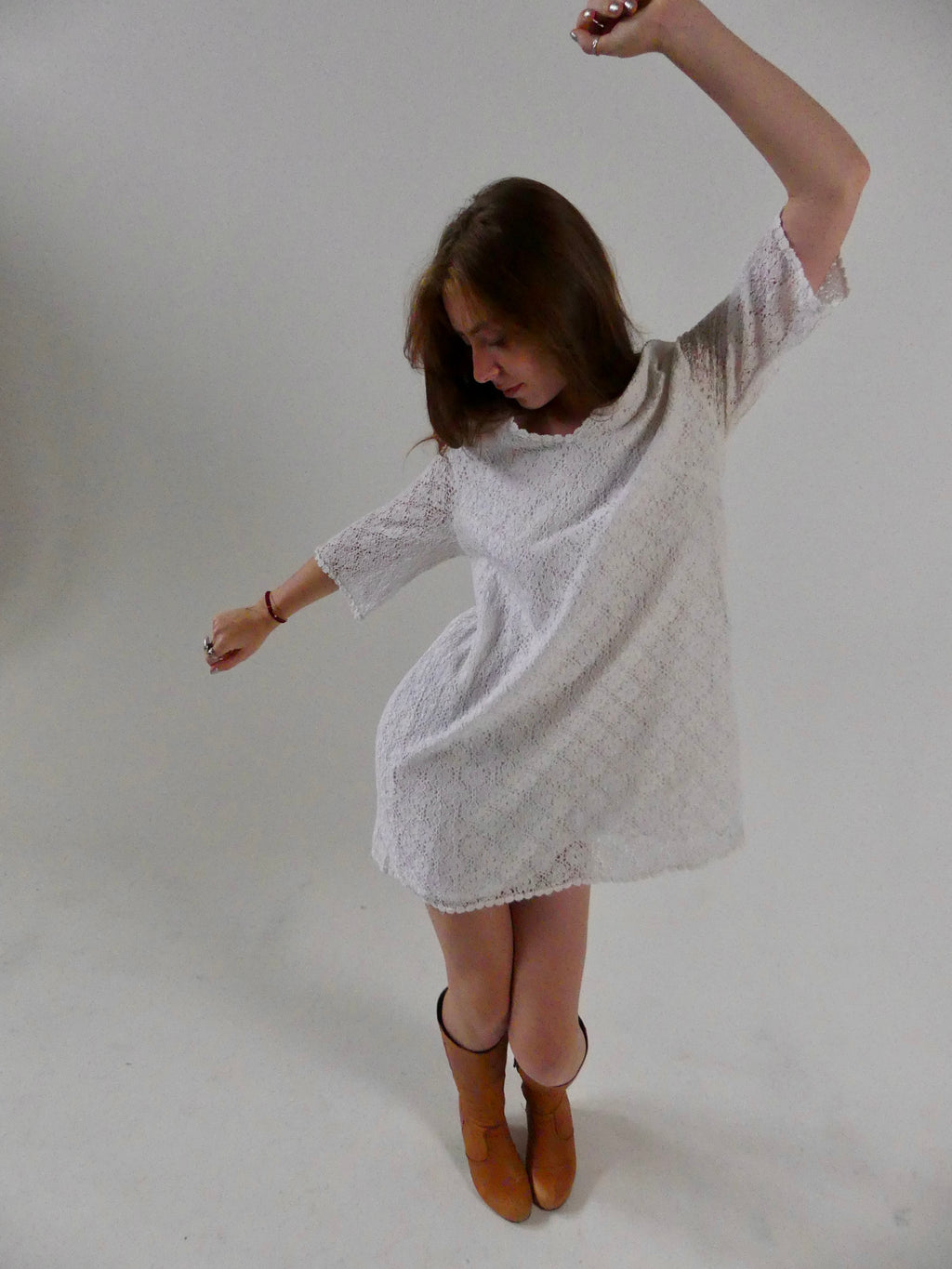 1960s White Lace Mini dress with Daisy Trimmings