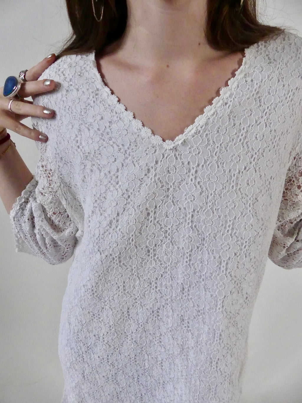 1960s White Lace Mini dress with Daisy Trimmings