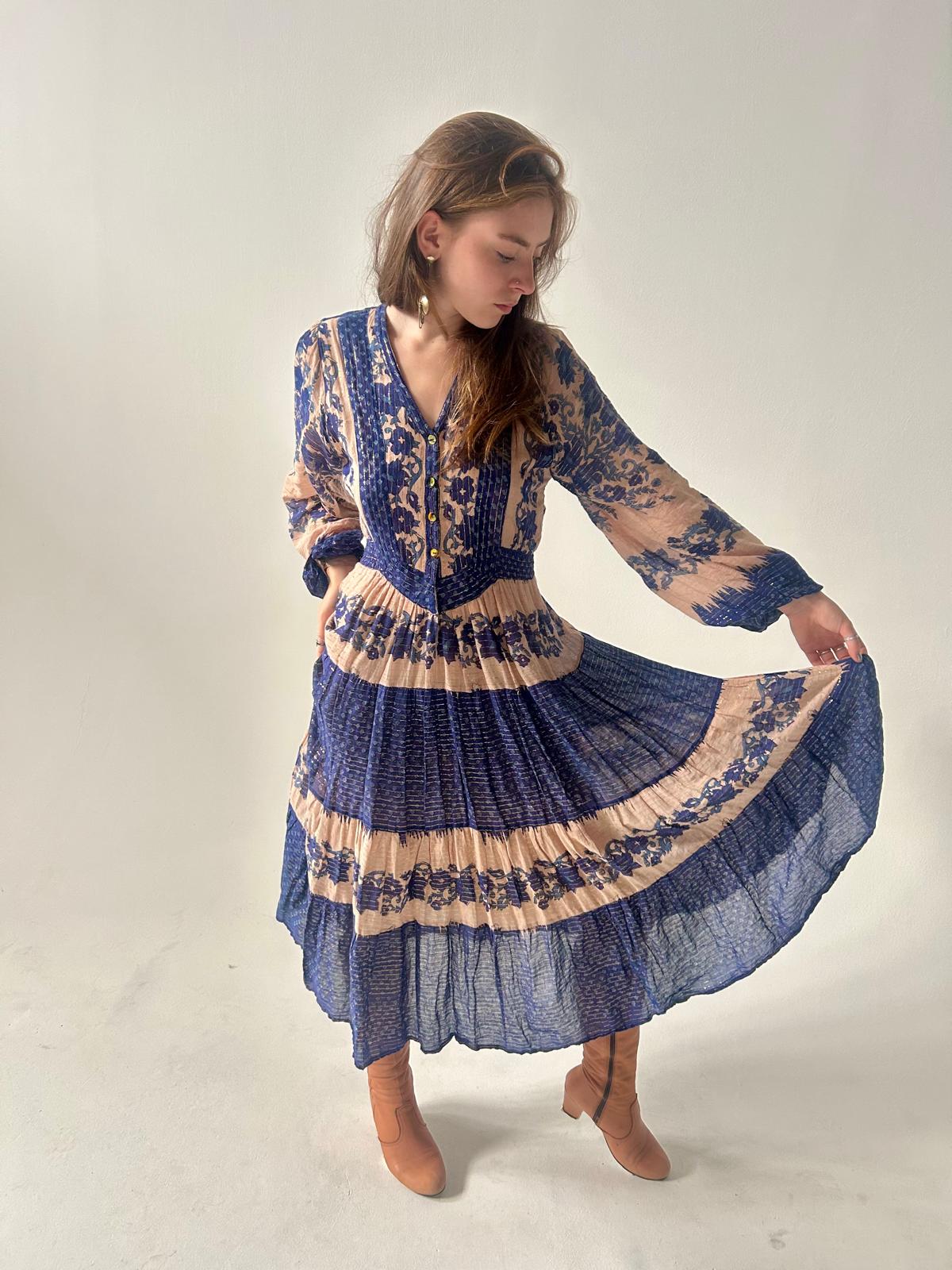 1970s Delft-Blue  and Gold Lurex Interlinks London Cotton Gauze Midi-Dress